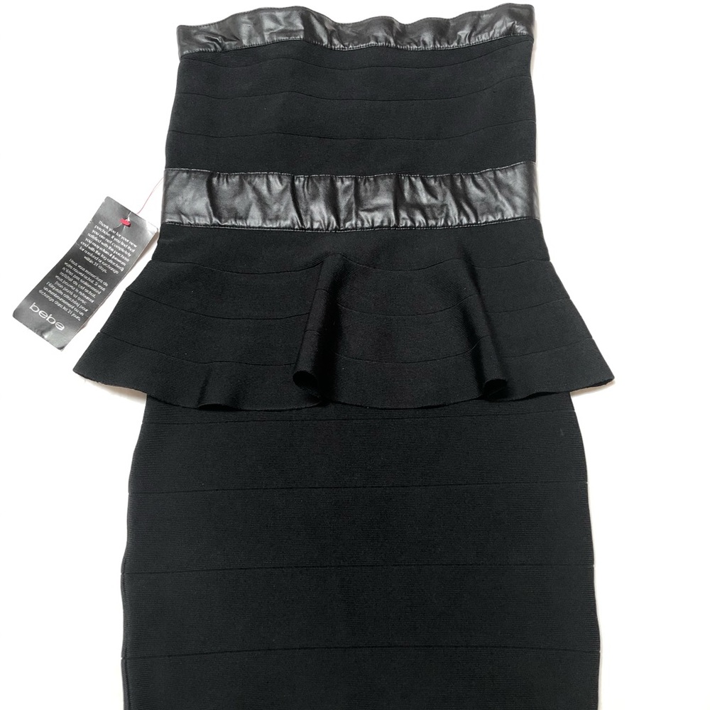 strapless black dress